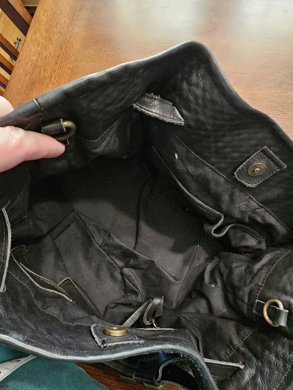 Platania Made In Italy Leather Basketweave Shoulder Hobo Black